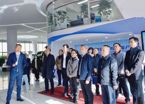 云南省政協調研組深入中關村電子城昆明科技產業園考察調研，聚焦科技創新與企業發展